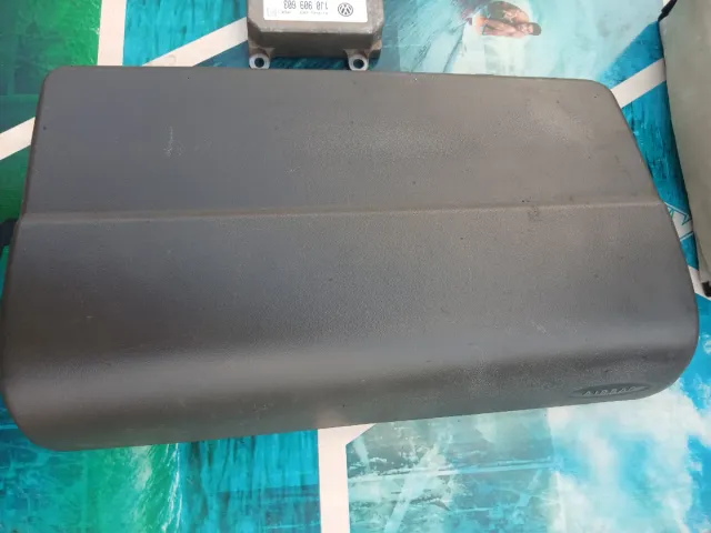 Airbag do passageiro VW T4