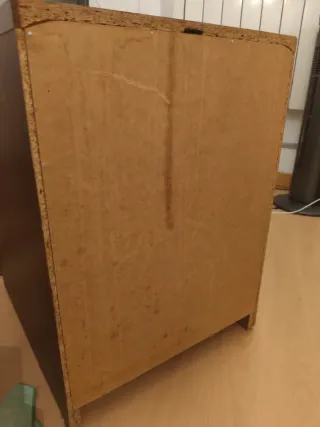 2 mesitas de noche madera marrón