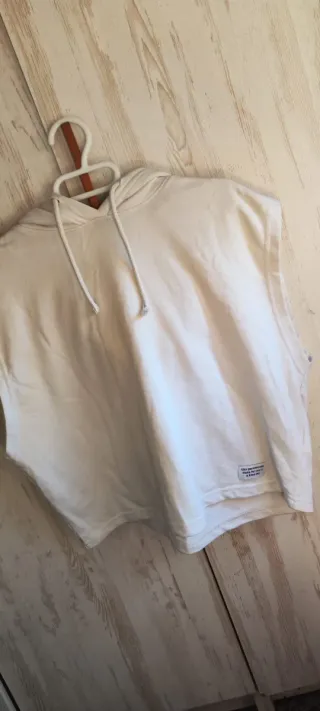 Lote 2 sudaderas sin mangas negro y blanco