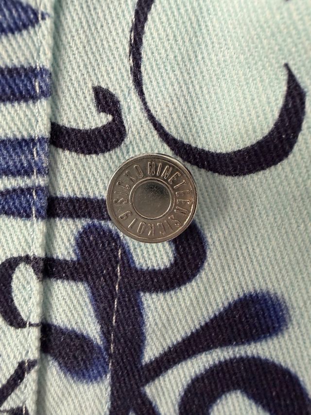 Chaqueta Graffiti Pull&Bear Talla S