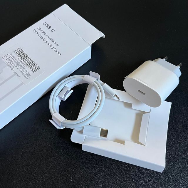 Cargador Lightning para iPhone