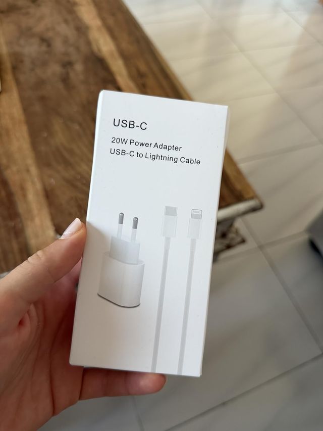 Cargador Lightning para iPhone