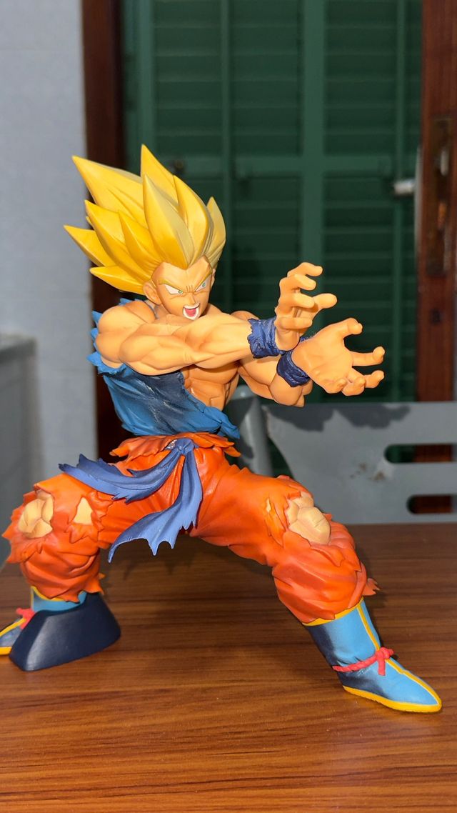 Figura Goku SSJ