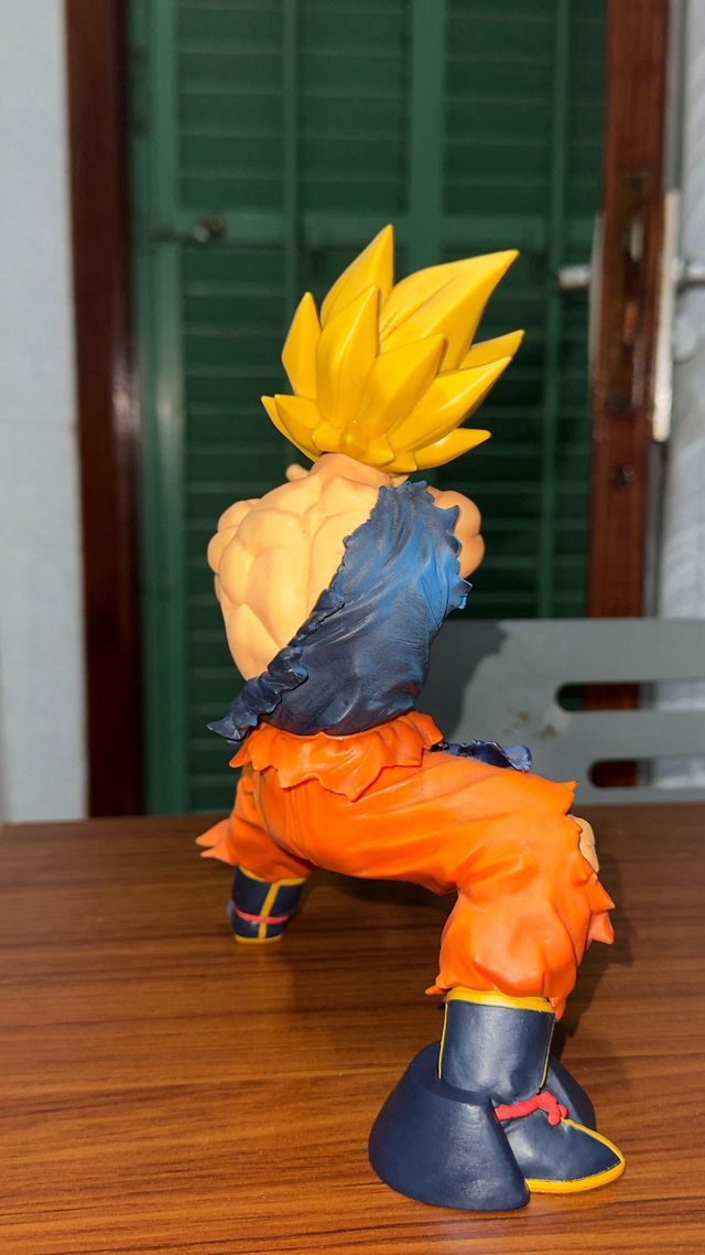 Figura Goku SSJ