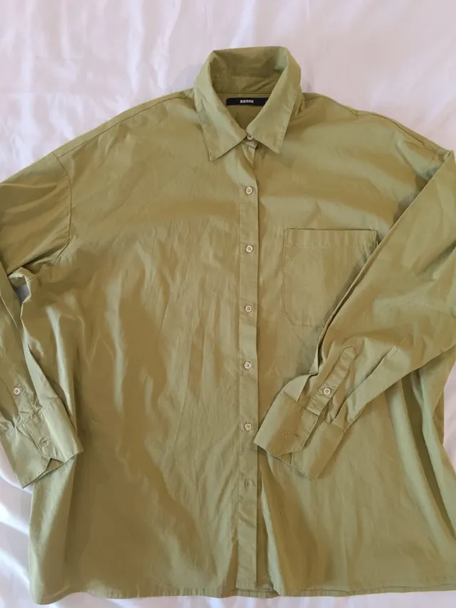 Camisa oversize verde lima