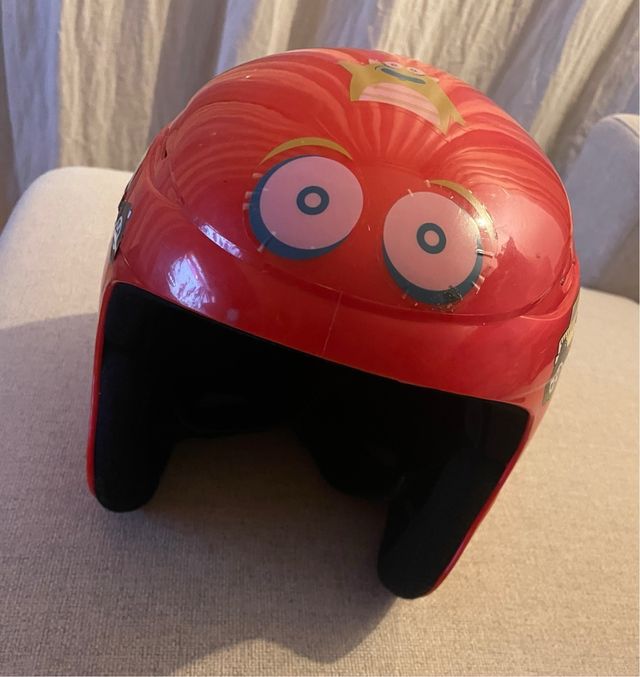 Casco de esquí infantil rojo
