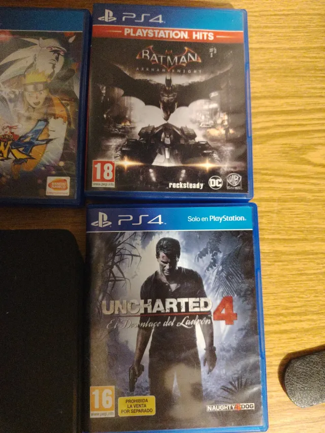 PS4 + Mando + Juegos