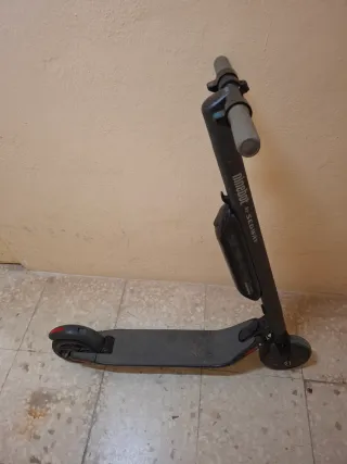Patinete Segway Ninebot ES2