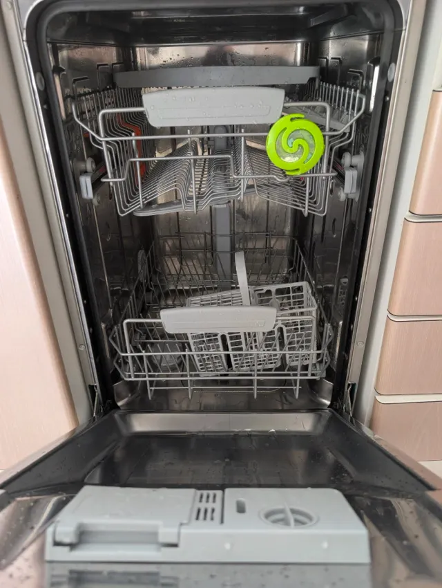 Lavavajillas 45cm Hotpoint Ariston 9 programas