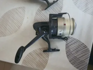 Lote de carretes de pesca