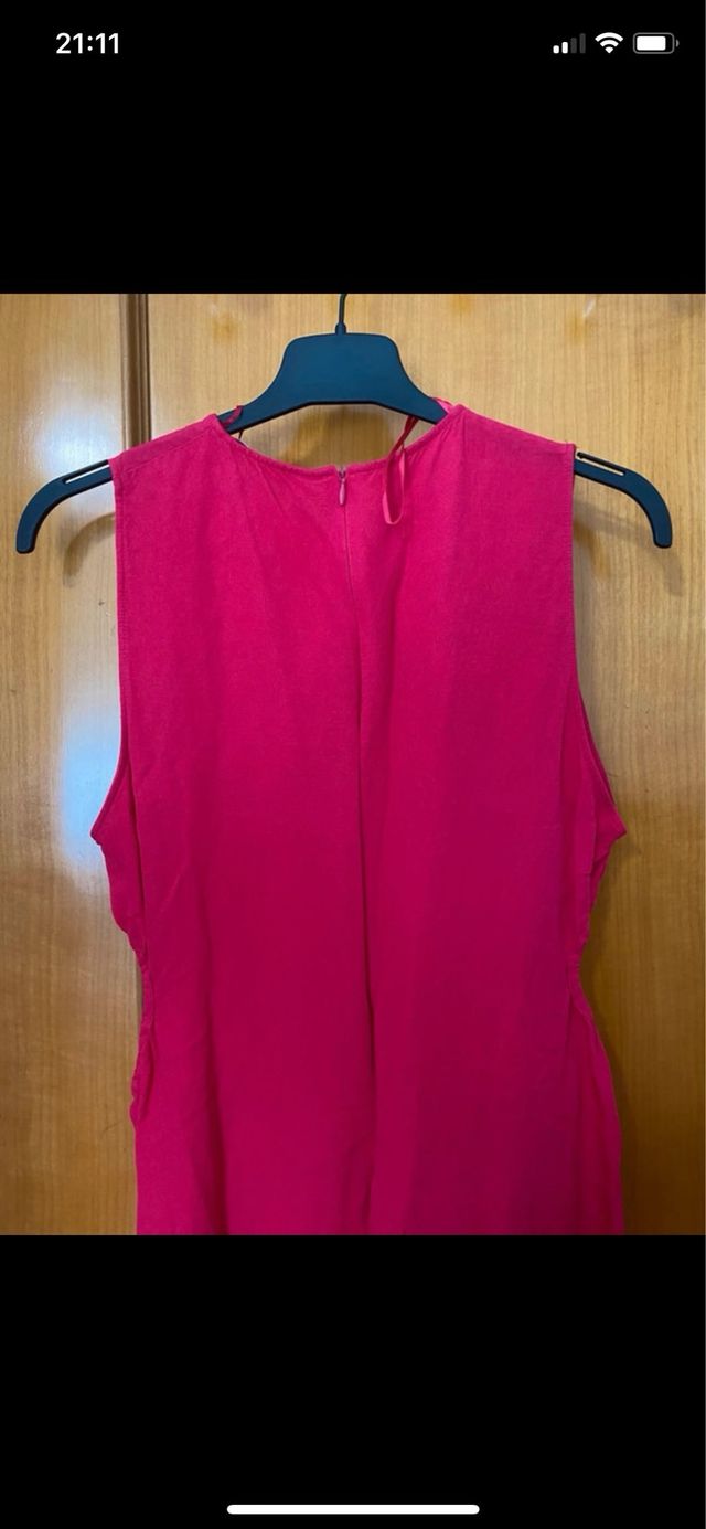 Vestido Zara Midi fucsia