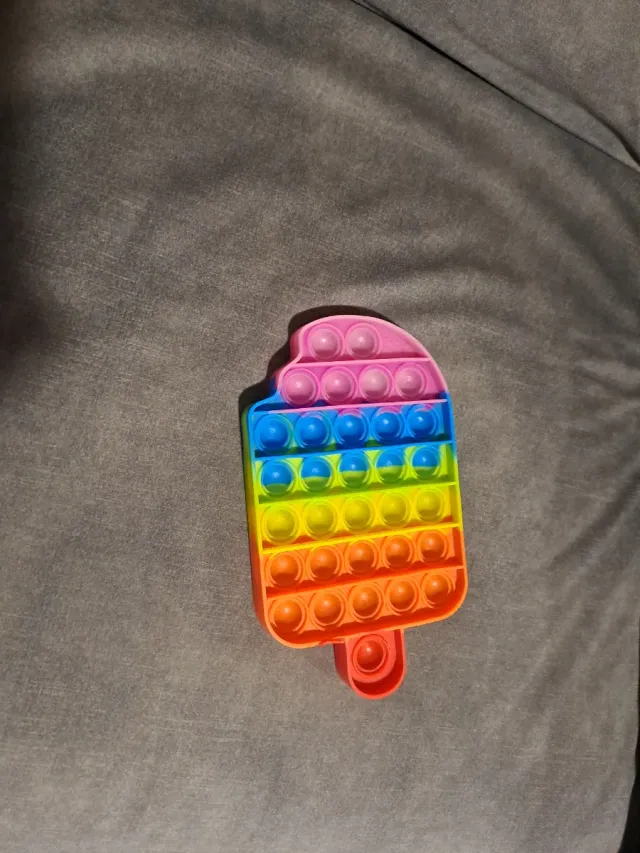 Pop it helado arcoíris