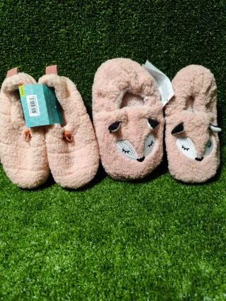 Lote 2 Zapatillas niña Talla 32-33