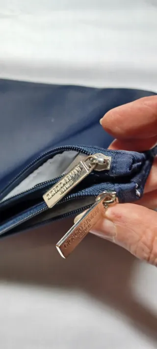 Bustina Armani blu doppia tasca