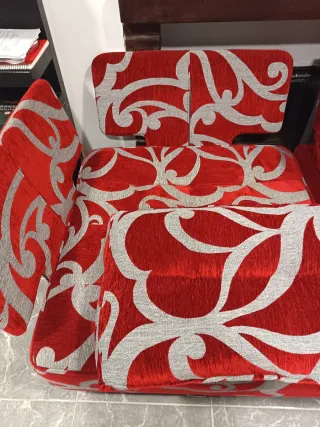 Sofá de tela con diseño floral