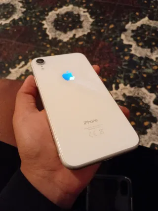 iPhone XR bianco