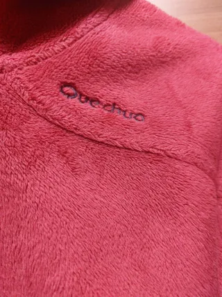 Chaqueta polar Quechua rosa con capucha