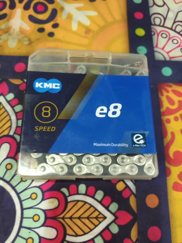 Cadena bici 8 velocidades hidráulica