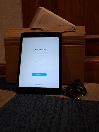 Tablet Samsung SM-T550