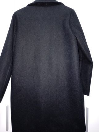 Abrigo negro elegante