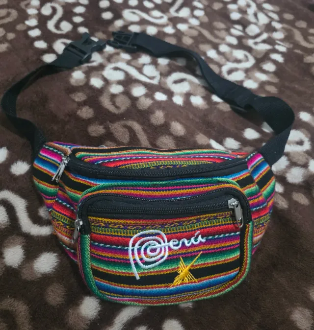 Riñonera Peruana Multicolor