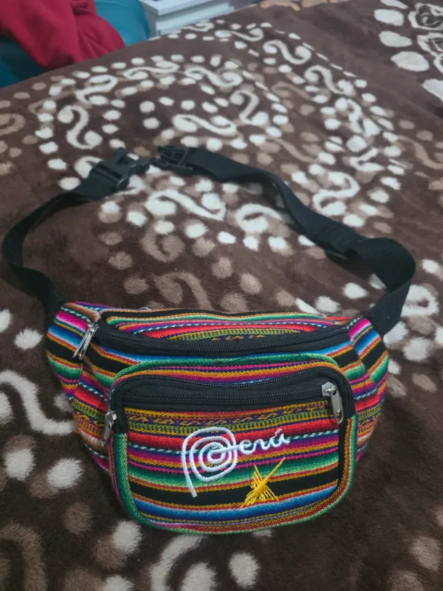 Riñonera Peruana Multicolor