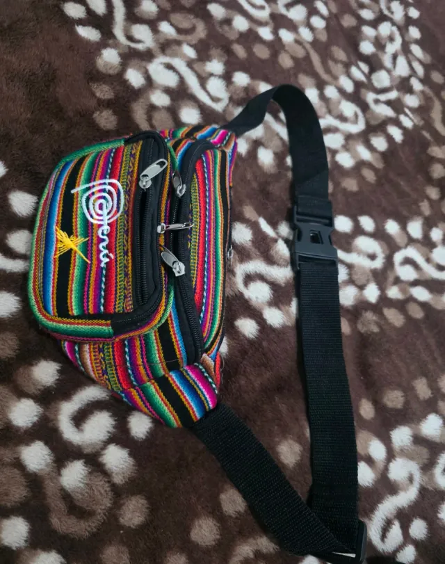 Riñonera Peruana Multicolor