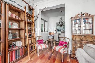 Libreria in legno massello