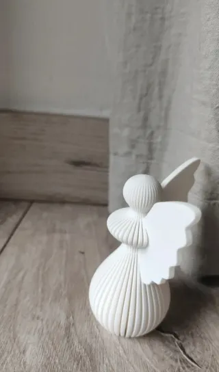 Angelo decorativo bianco
