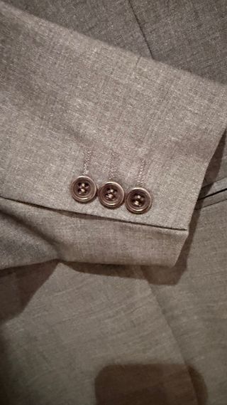 Traje de caballero gris talla 42