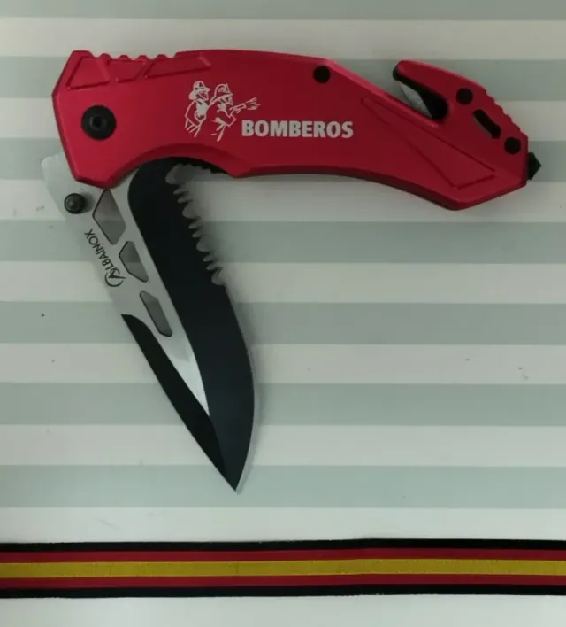REBAJADA: BOMBEROS ROJA CON FUNDA + REGALO PULSERA