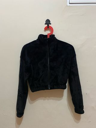 Chaqueta pelocarta mujer negra