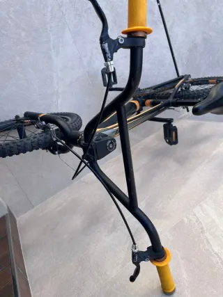 Bicicleta BMX Monty 139