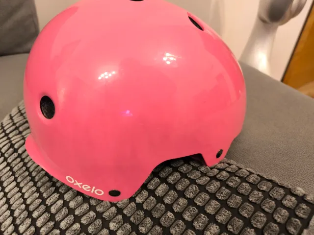 Casco rosa Oxelo para patines/bicicleta