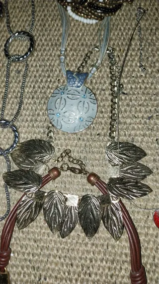 Lote Collares y Pulseras Bisutería