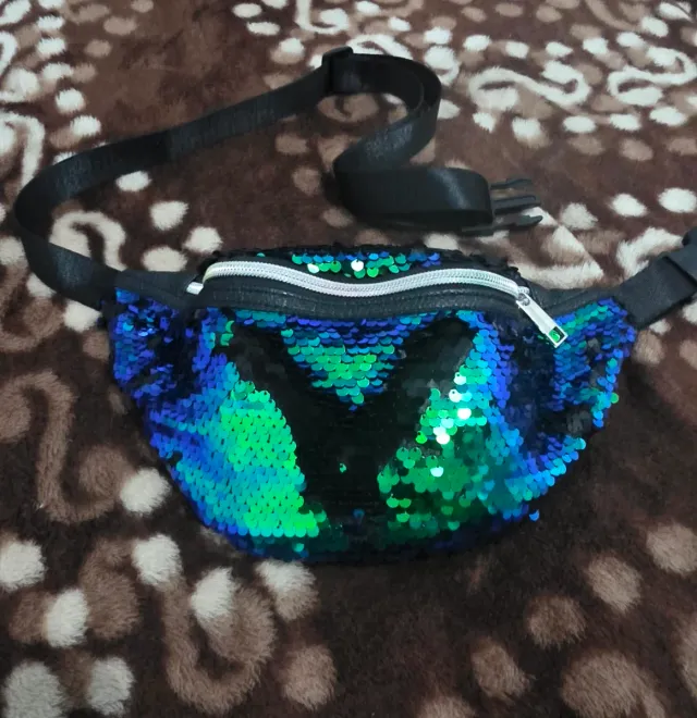 Riñonera lentejuelas azul y verde MULTICOLOR
