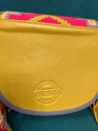 Bolso bandolera Jericó hecho a mano en Colombia