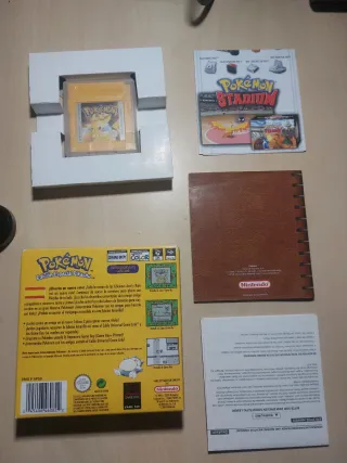 Pokemon Amarillo Edición Especial Pikachu Game Boy