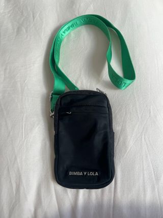 Bolso bandolera BIMBA Y LOLA negro y verde