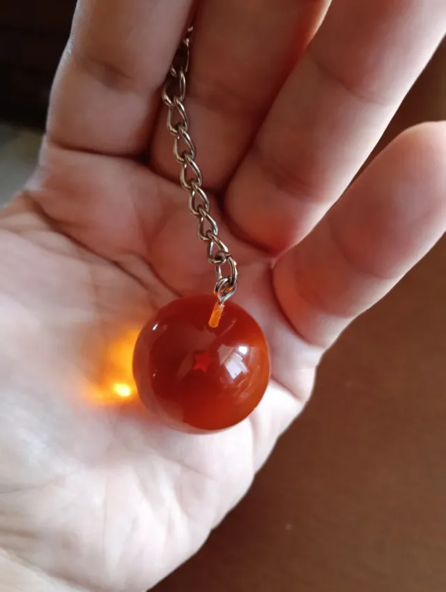 Llavero Bola de Dragón con 4 estrellas