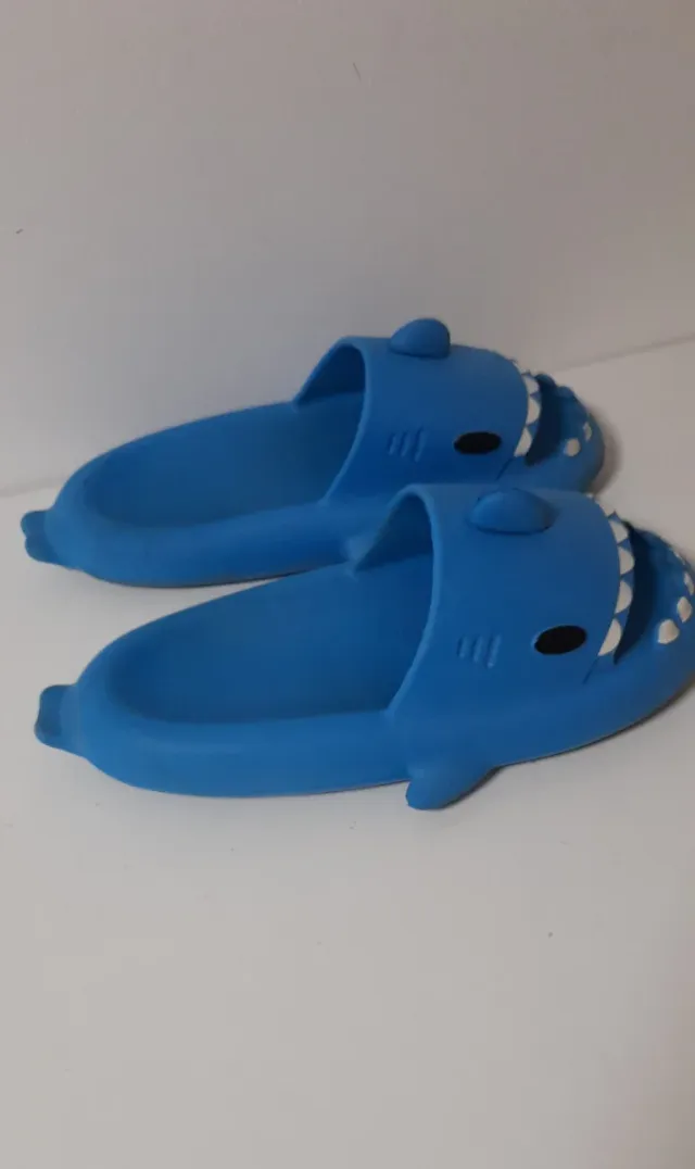 Chanclas Tiburón Talla 44-45