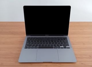 MacBook Air 13 i5 1,6Ghz, 8Gb RAM, 128GB