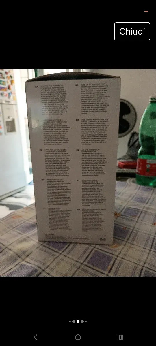 Ausilio per calze a compressione