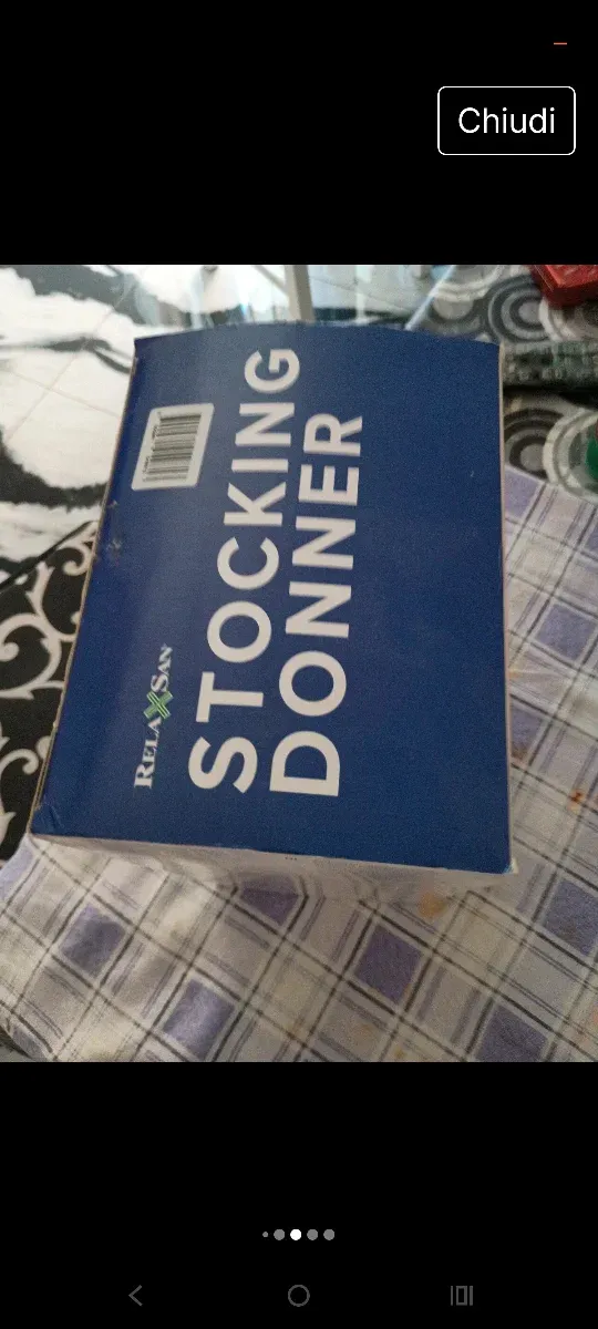 Ausilio per calze a compressione