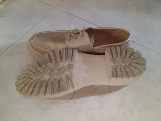 Zapatos náuticos dorados Anna Field T38