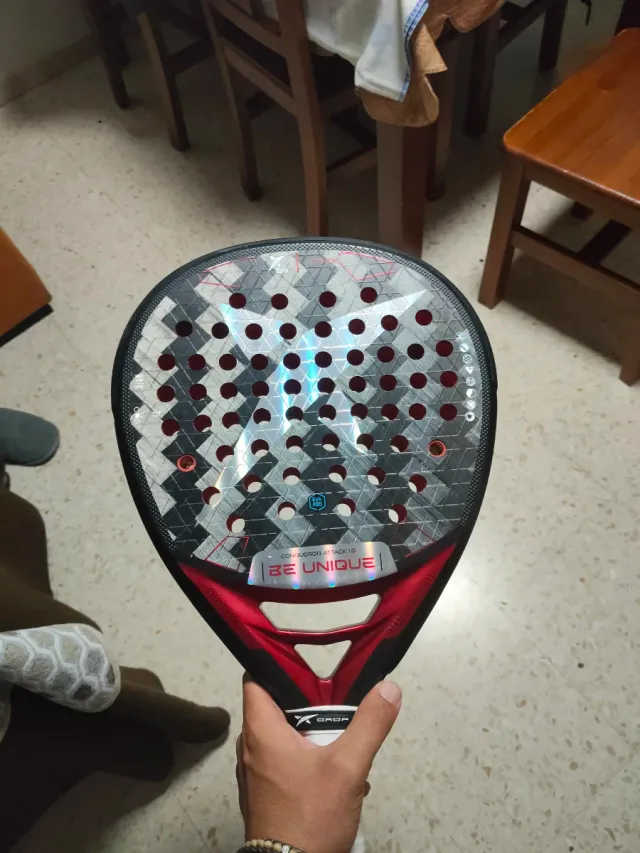 Pala de pádel Drop Shot Conqueror Attack 10