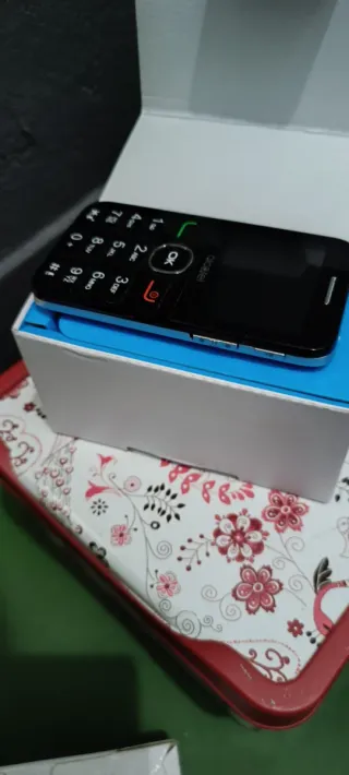 Teléfono Móvil Alcatel Negro