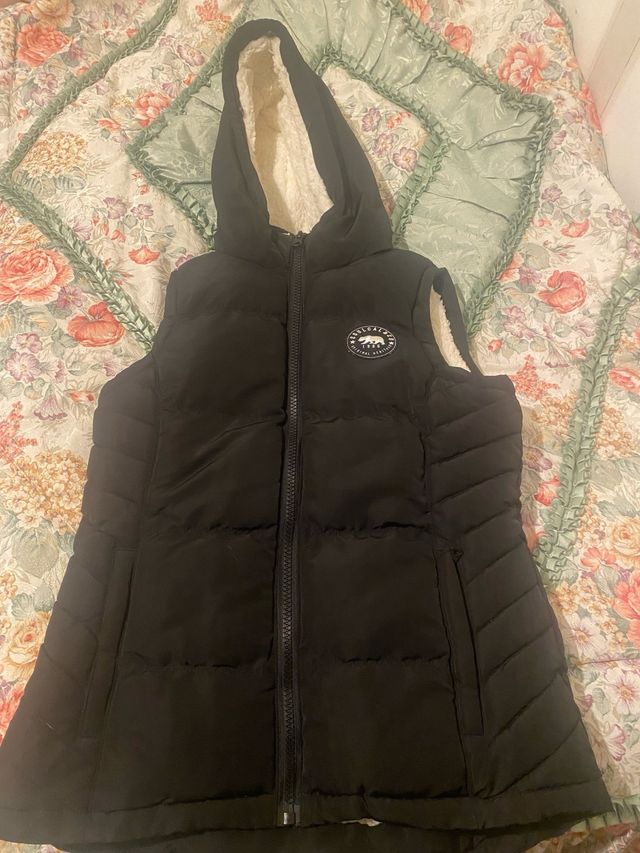 Chaleco acolchado con capucha mujer