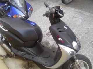 Yamaha Neos 49 piezas competición+lote piezas