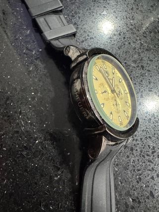 Reloj TAG Heuer Cronógrafo Dorado y Negro
